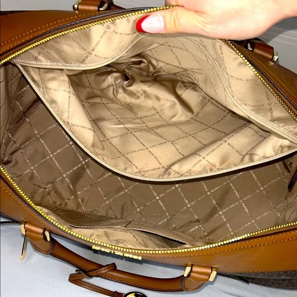 Michael Kors Jet Set Travel Extra-Large Signature Logo Duffel Bag - Picture 12 of 15